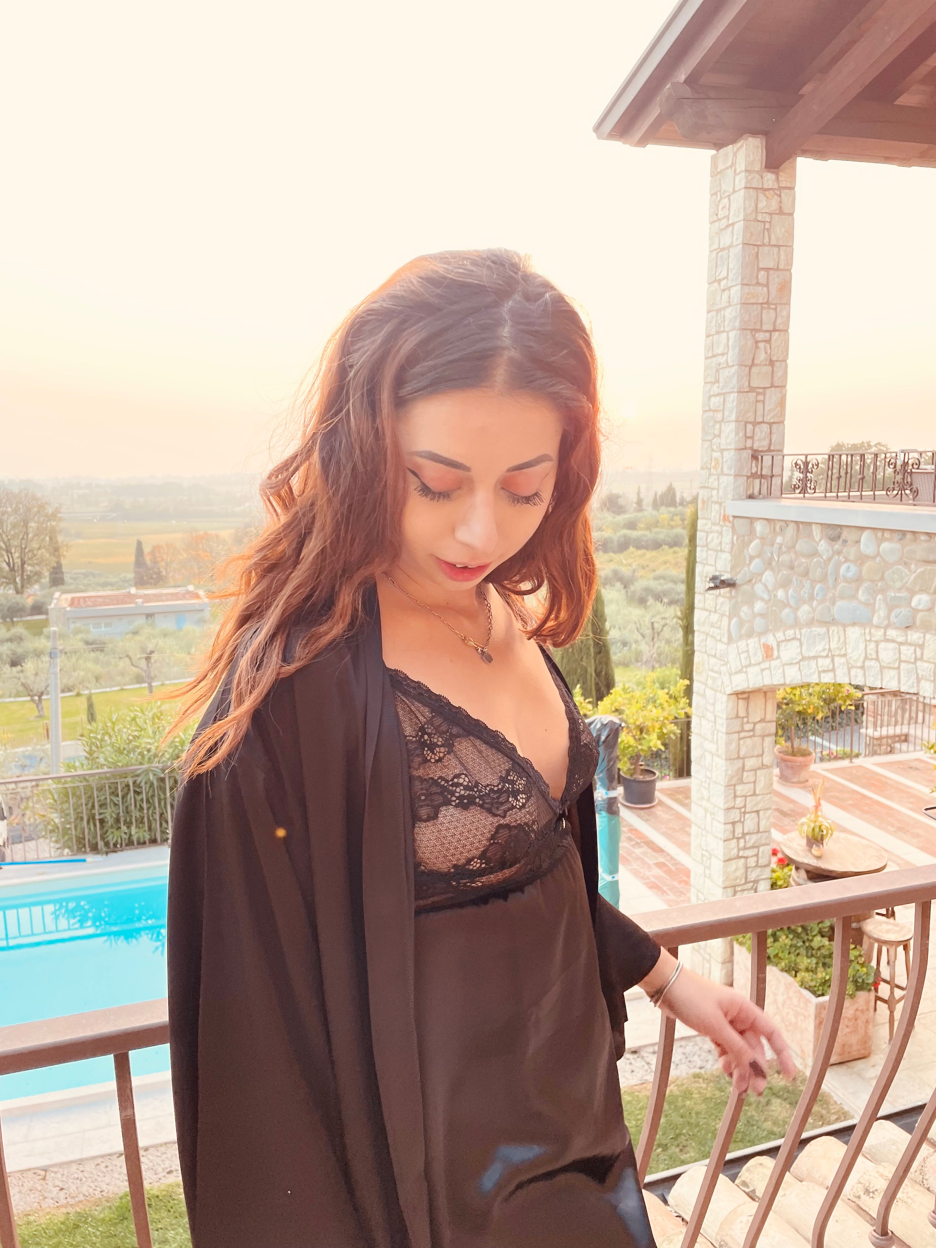 SOTTOVESTI E CAMICIE DA NOTTE