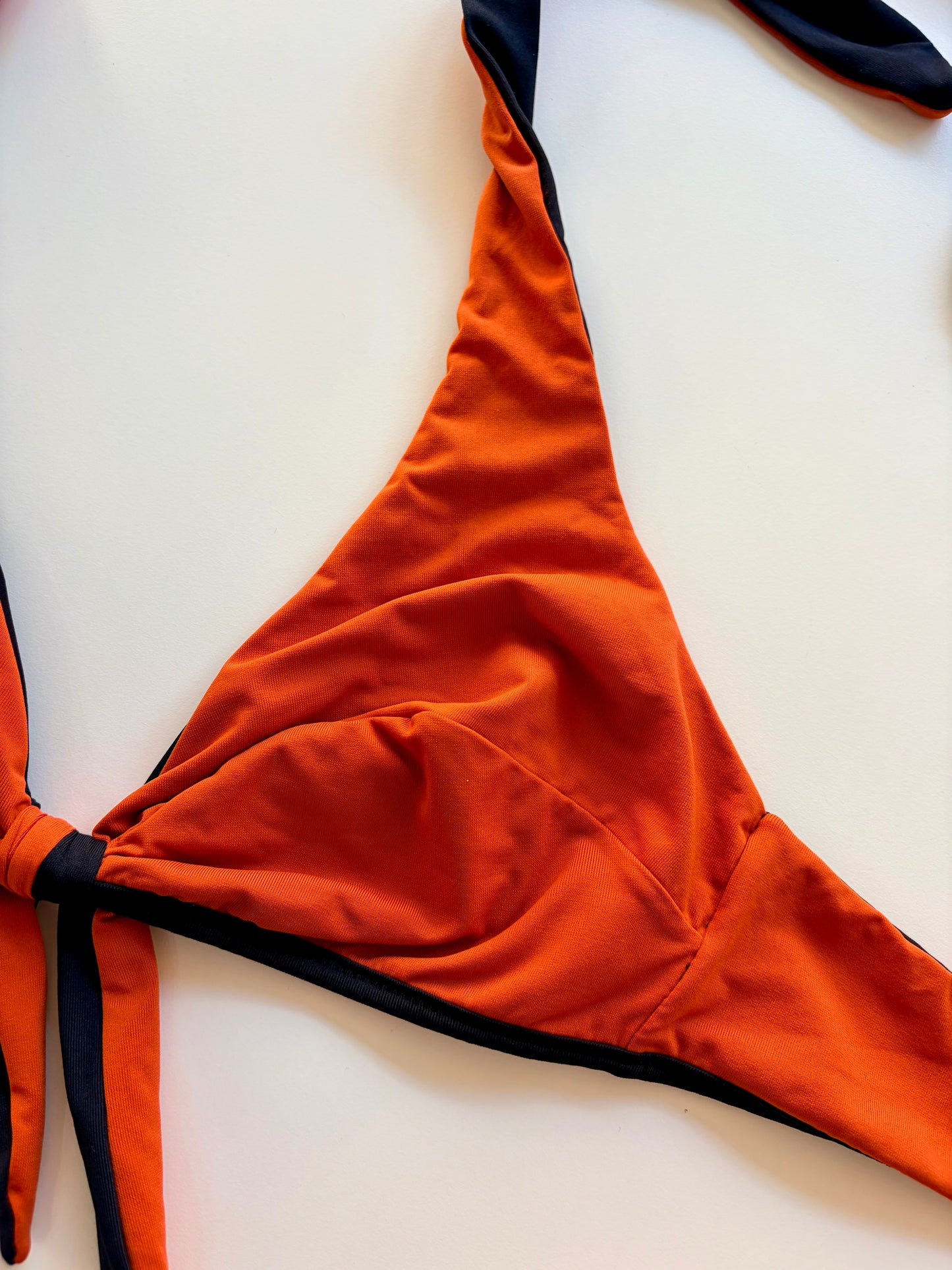 Triangolo Senza Ferretto Costume Double Face Nero/Arancione