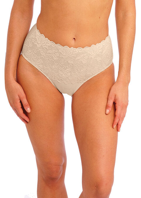 Eglantine Slip A Vita Alta Leggermente Contenitivo Creme Brulee