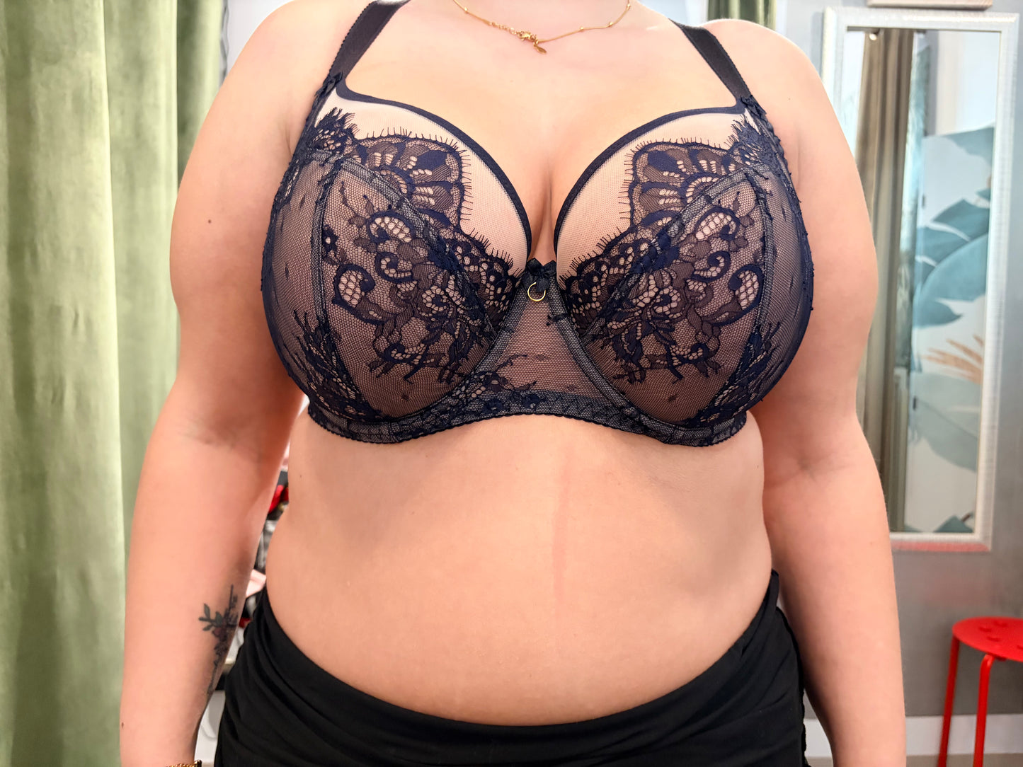 Reggiseno Valentine con coppa ricamata in pizzo soft e ferretto Blu