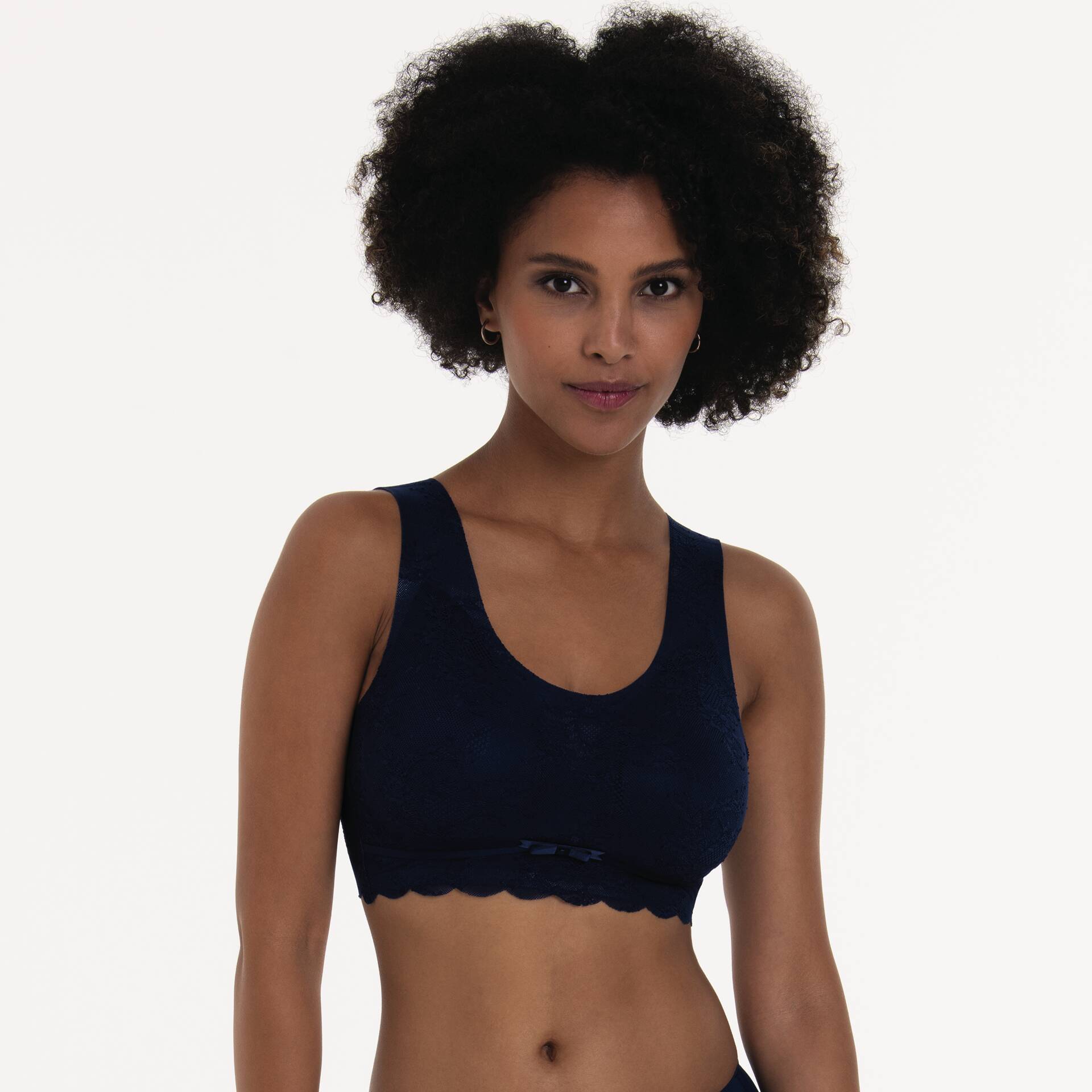 Essential Lace Bralette Blu Mare 5400 Senza Ferretto Con Coppette Estraibili