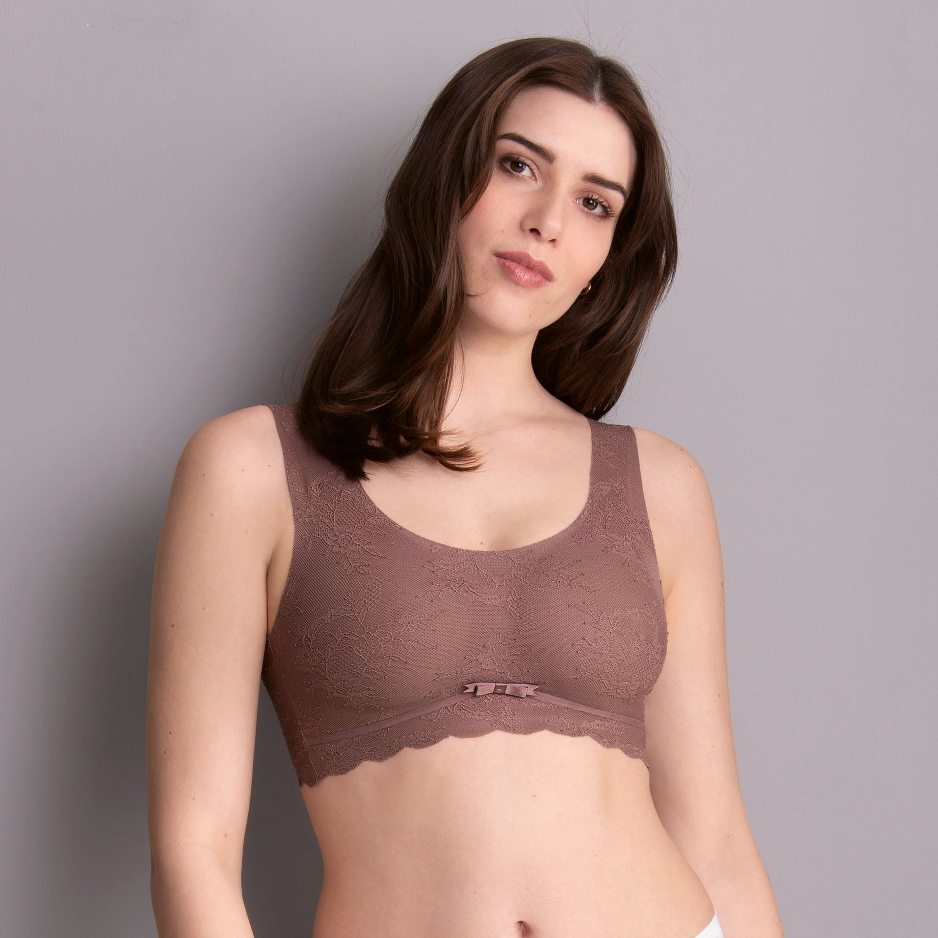 Essential Lace Bralette Berry 5400 Senza Ferretto Con Coppette Estraibili