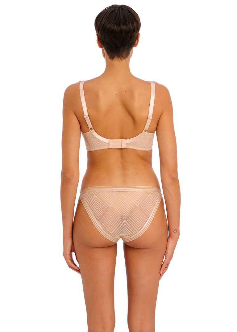 Tailored Natural Beige UW High Apex Plunge Bra
