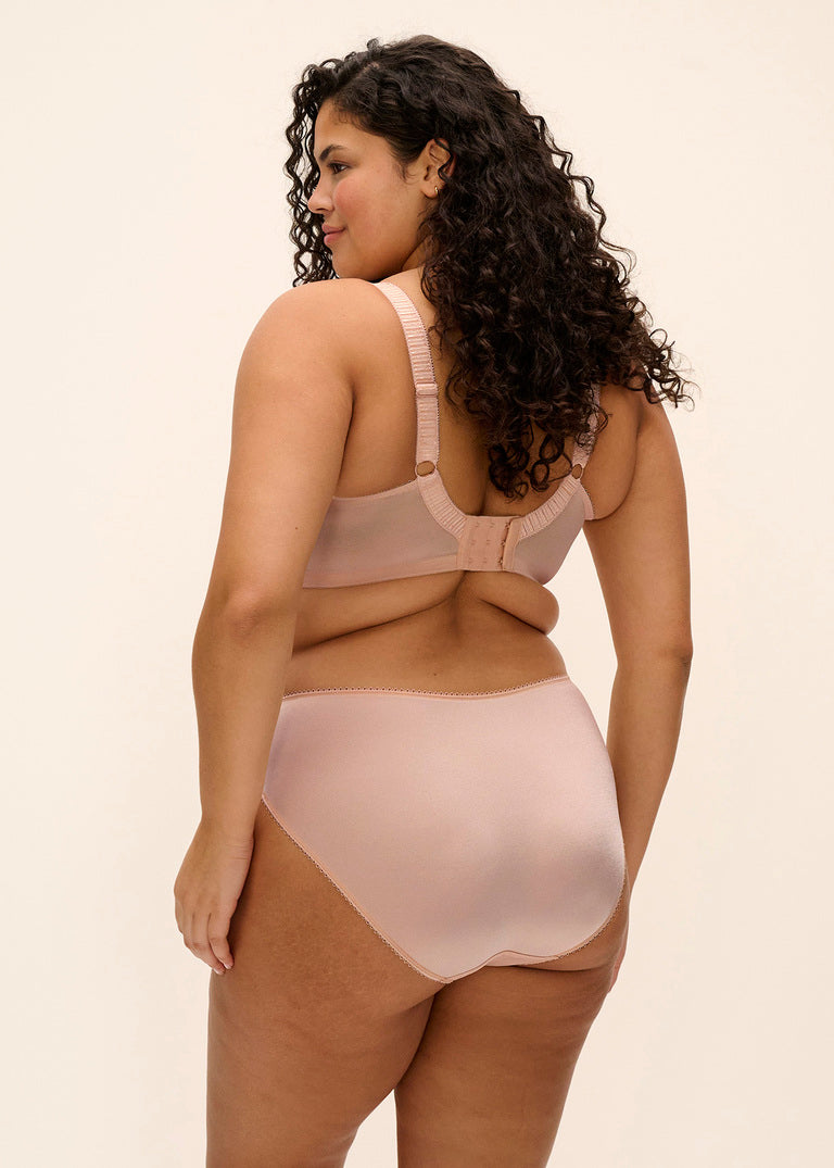 Cate Slip A Vita Alta Leggermente Contenitivo Anche Taglie Curvy Latte