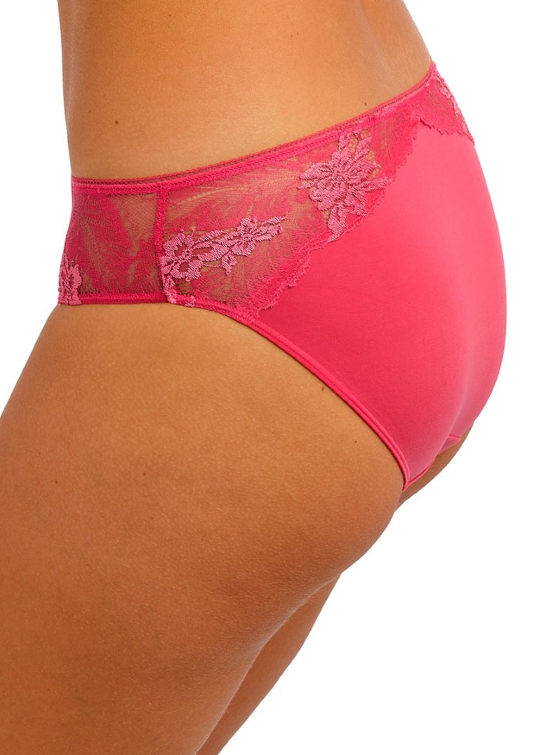 Wacoal Most Divine Slip A Vita Media