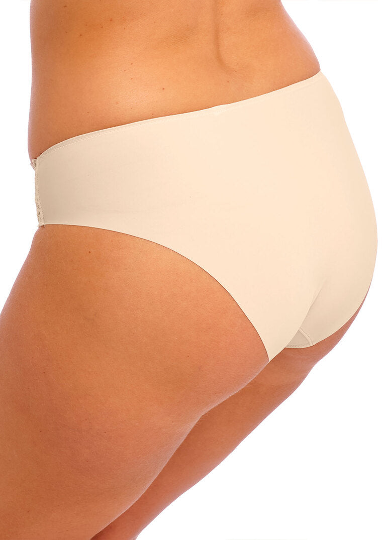 Eglantine Slip A Vita Bassa Con Inserti In Pizzo E Retro In Taglio Laser Creme Brulee
