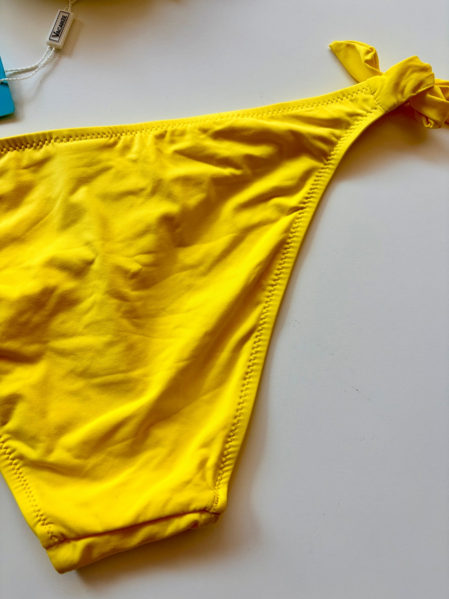 Slip Costume Con Laccetti Giallo Vacanze Italiane ULTIME TAGLIE PRONTA CONSEGNA