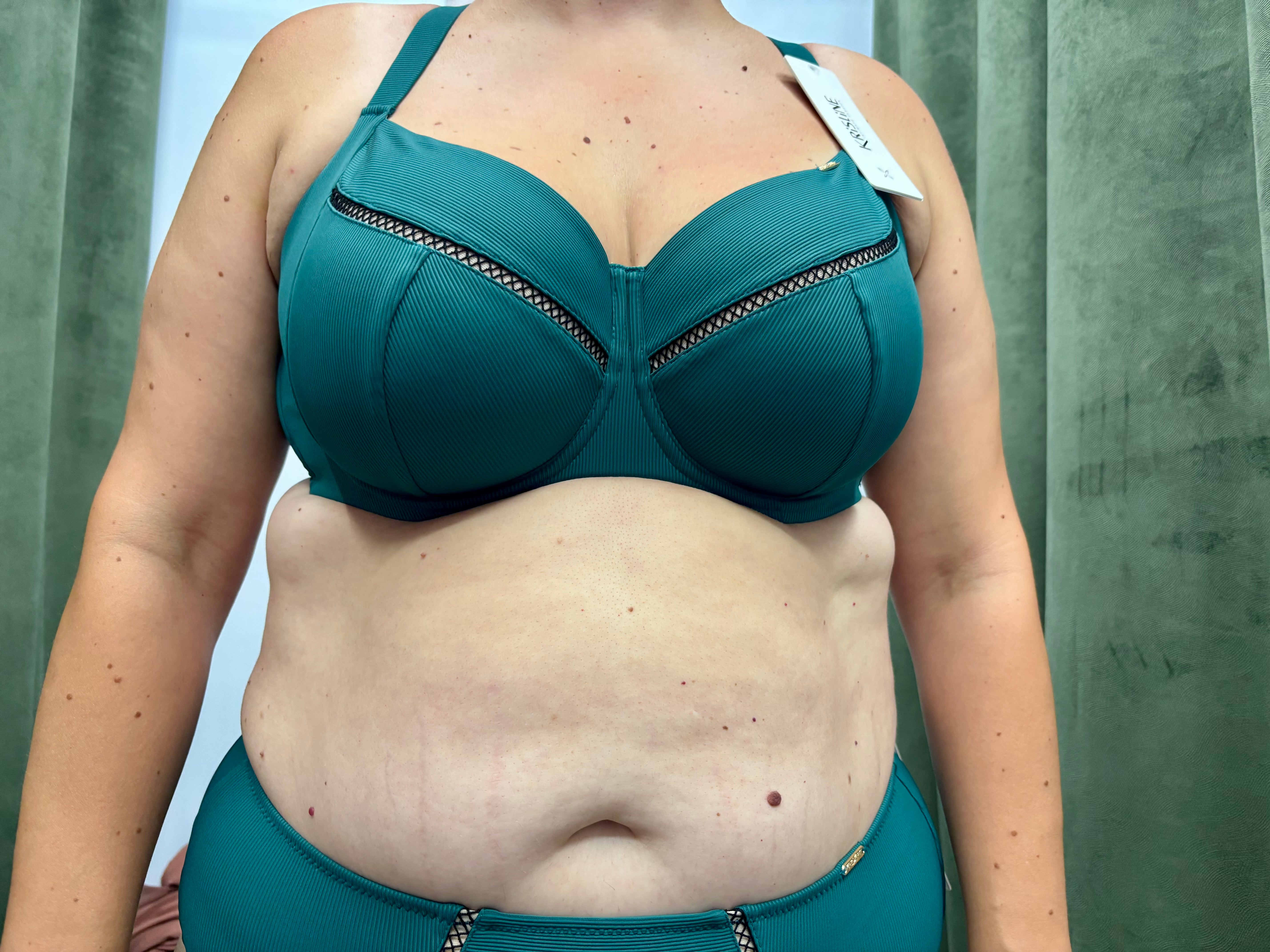 Consulenza Bra Fitting Online Completa – Reggiseni, Costumi e Body da casa tua