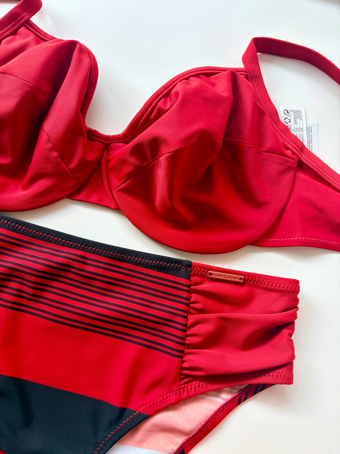 Slip Costume a Vita Media con Arriccio Laterale