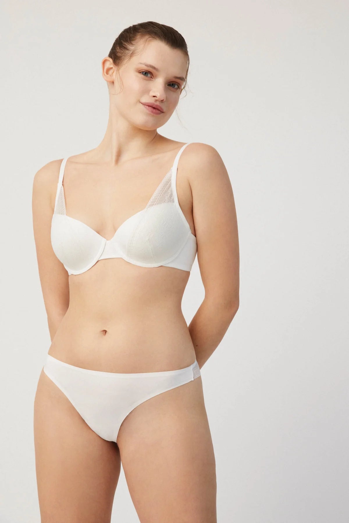 Slip Brasiliana Laser e Pizzo  19672 avorio PRONTA CONSEGNA