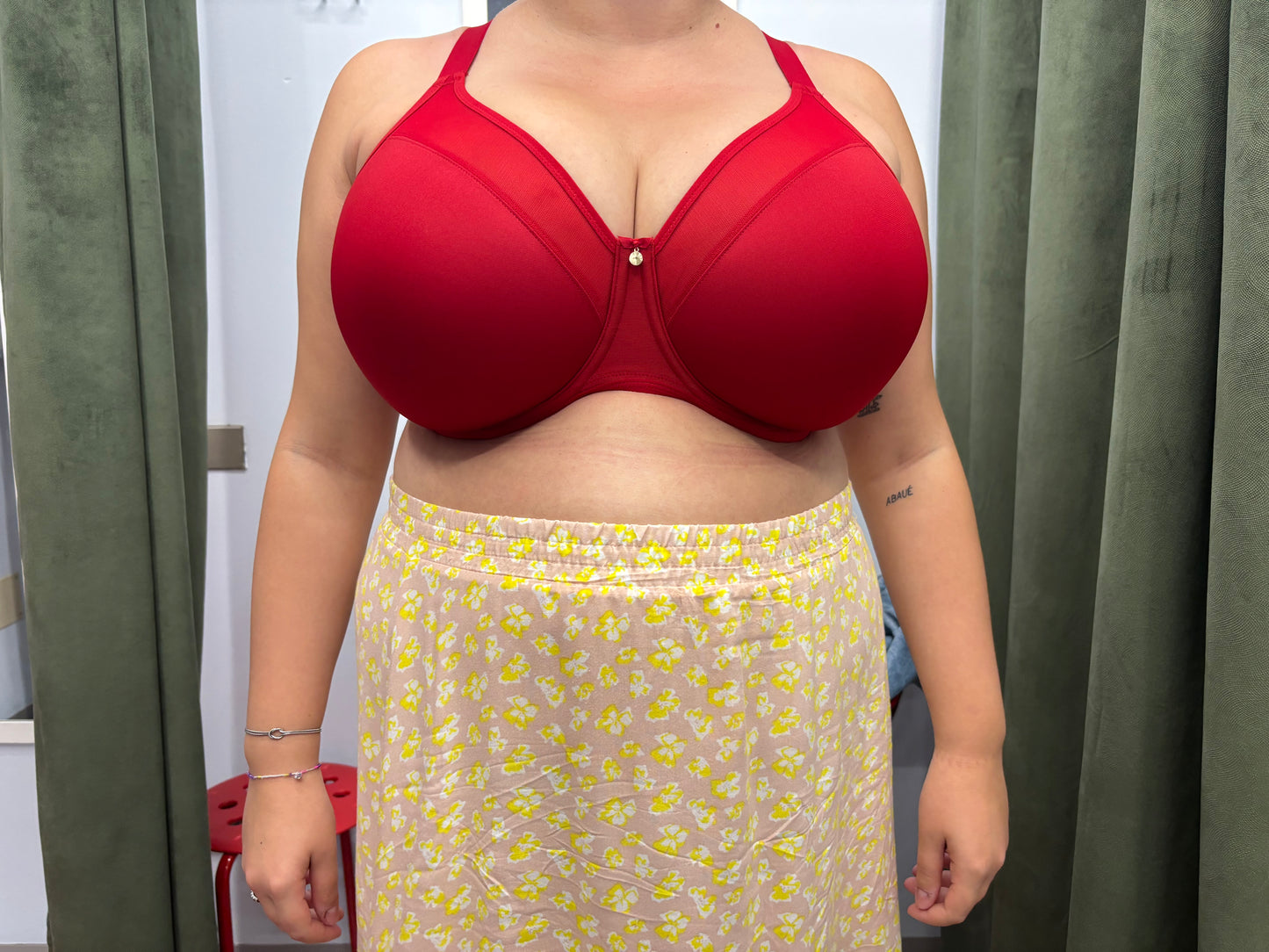 Consulenza Bra Fitting Online Completa – Reggiseni, Costumi e Body da casa tua
