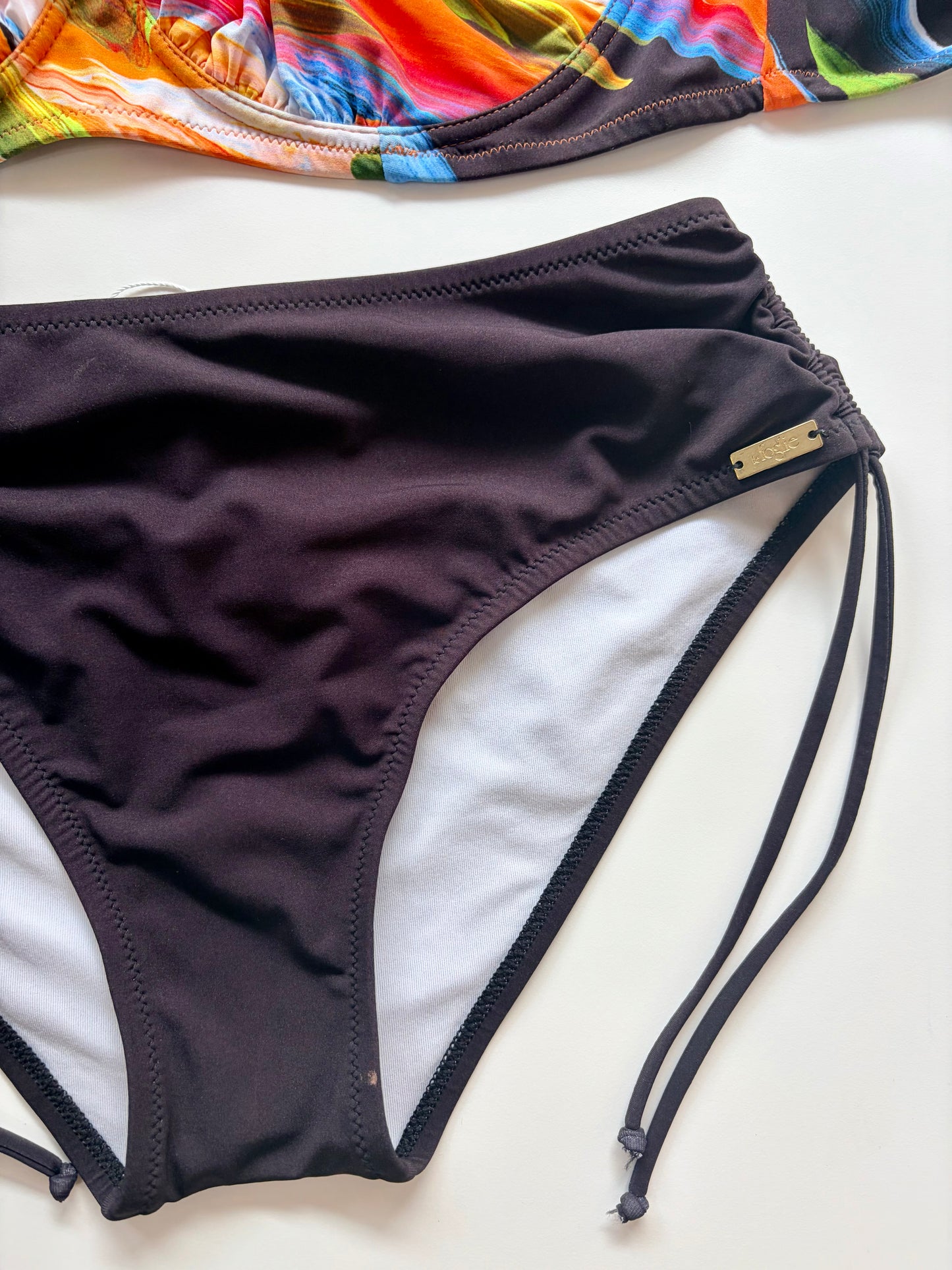 Le Foglie Slip Costume A Vita Alta Regolabile Con Laccetti ULTIME TAGLIE PRONTA CONSEGNA