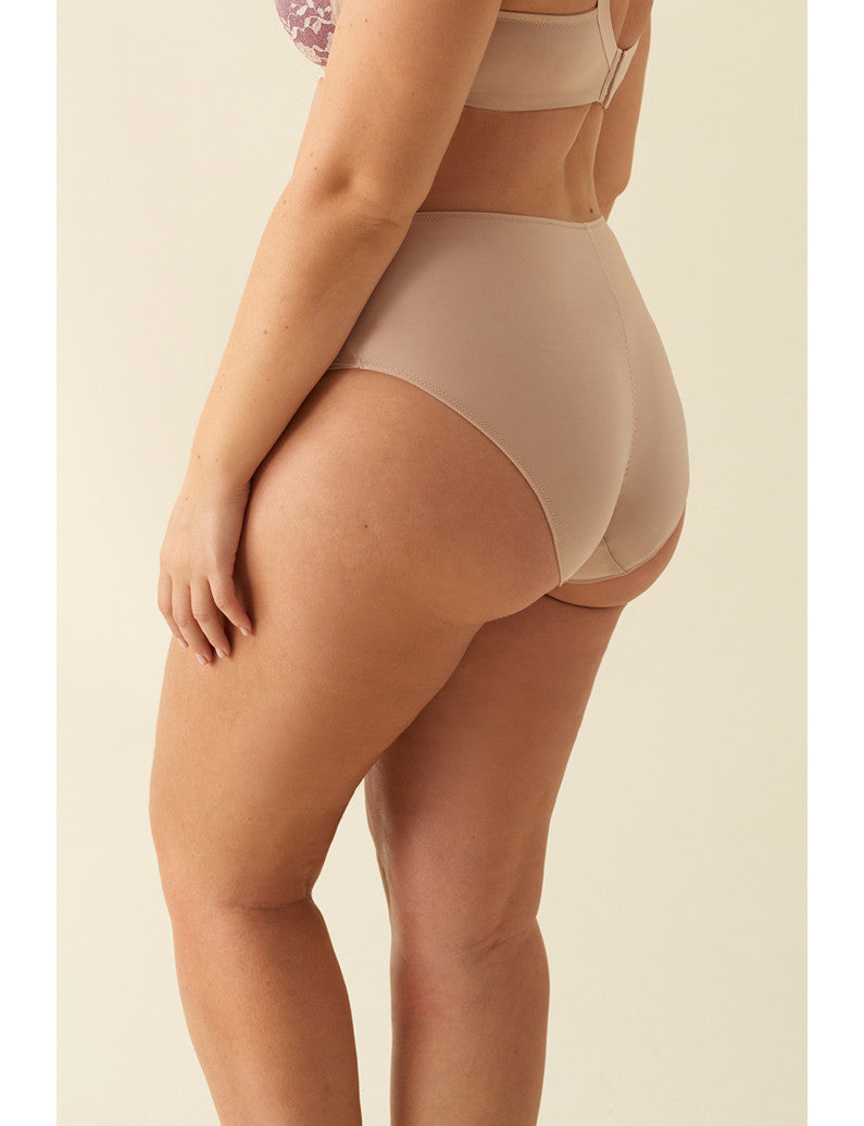 Slip A Vita Alta Leggermente Contenitivo Ricoperto In Pizzo L6022 ULTIME TAGLIE PRONTA CONSEGNA