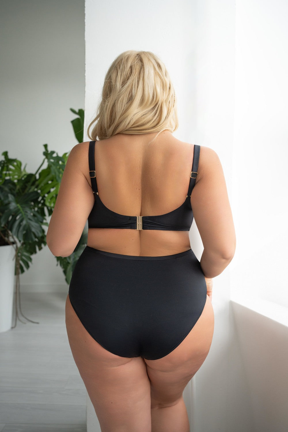 Tropea Slip Costume A Vita Alta Contenitivo
