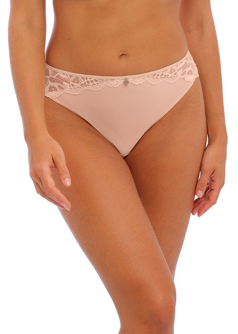 NATURAL BEIGE BRIEF REFLECT