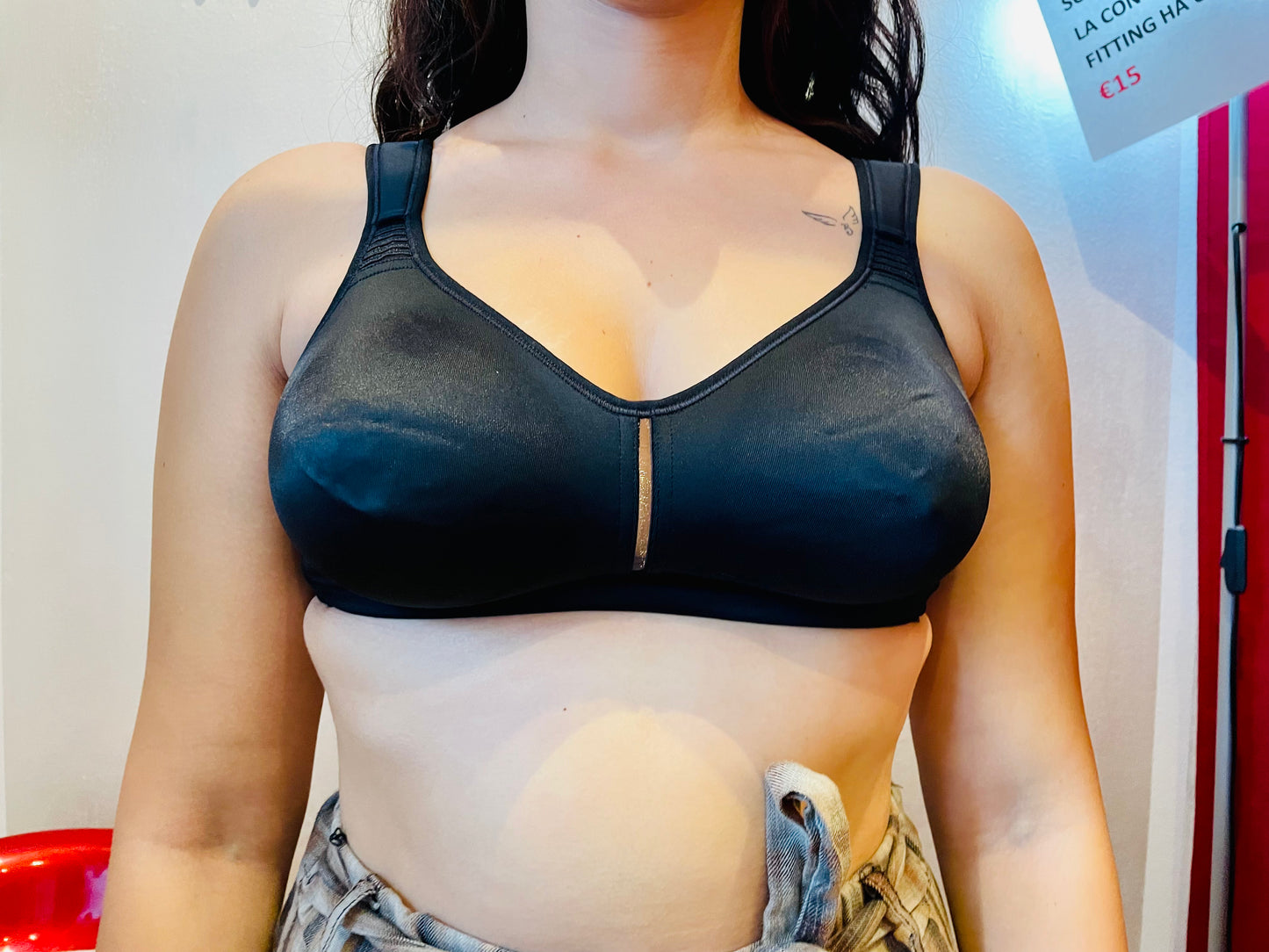 ELVIRA sports bra without underwire