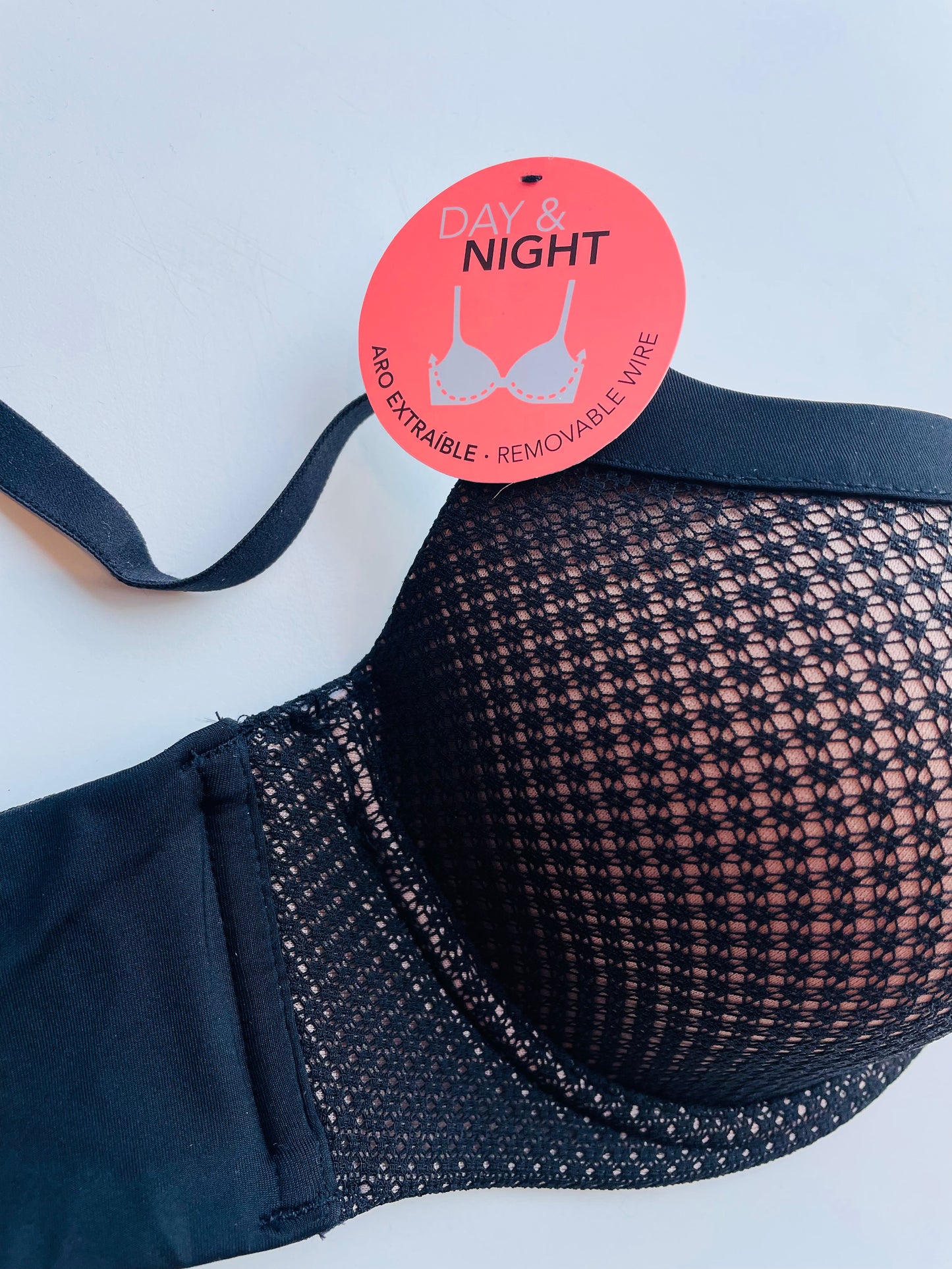 Reggiseno Day and Night Gisela Nero/Nudo Prodotto in Svendita Finale