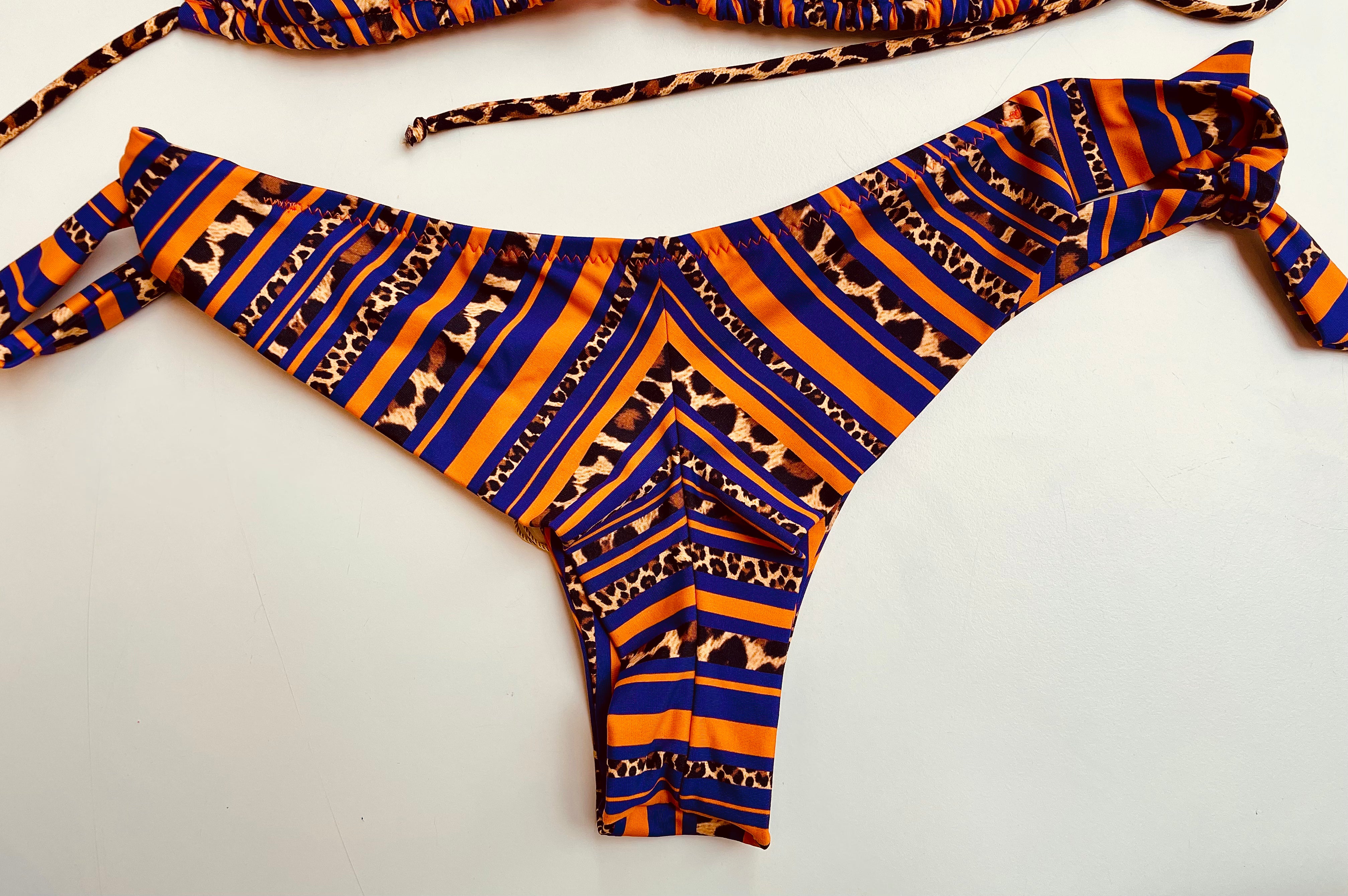 Vera triangolo e brasiliana fantasia leopardata COMPLETO